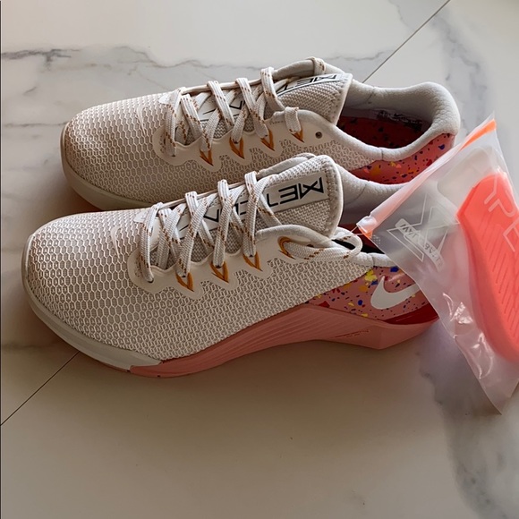 NWT Nike Metcon 5 AMP - Picture 6 of 7